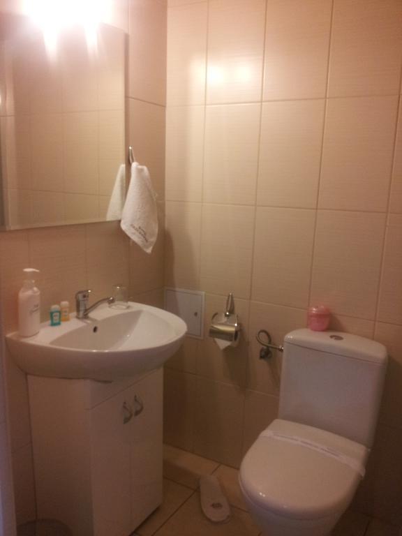Hotel Grochowski Лукув Экстерьер фото